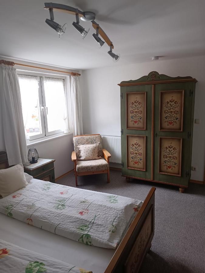 Gaestehaus Ferienglueck Грайнау Екстериор снимка
